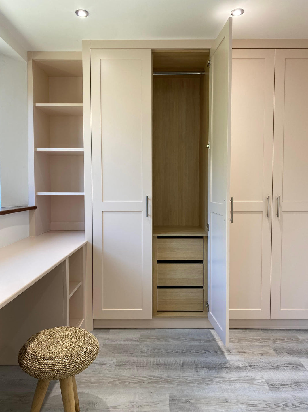 Bespoke Wardrobes – Bowman Bespoke